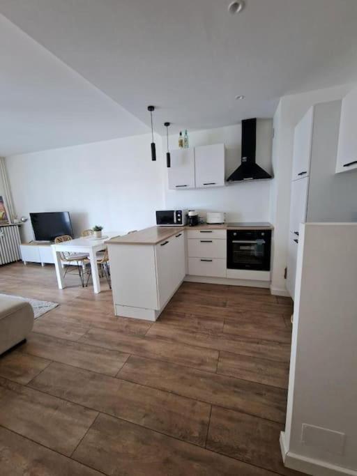 Appartement Cosy A 5 Min Des Plages Hyères Extérieur photo