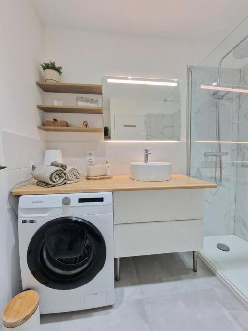 Appartement Cosy A 5 Min Des Plages Hyères Extérieur photo